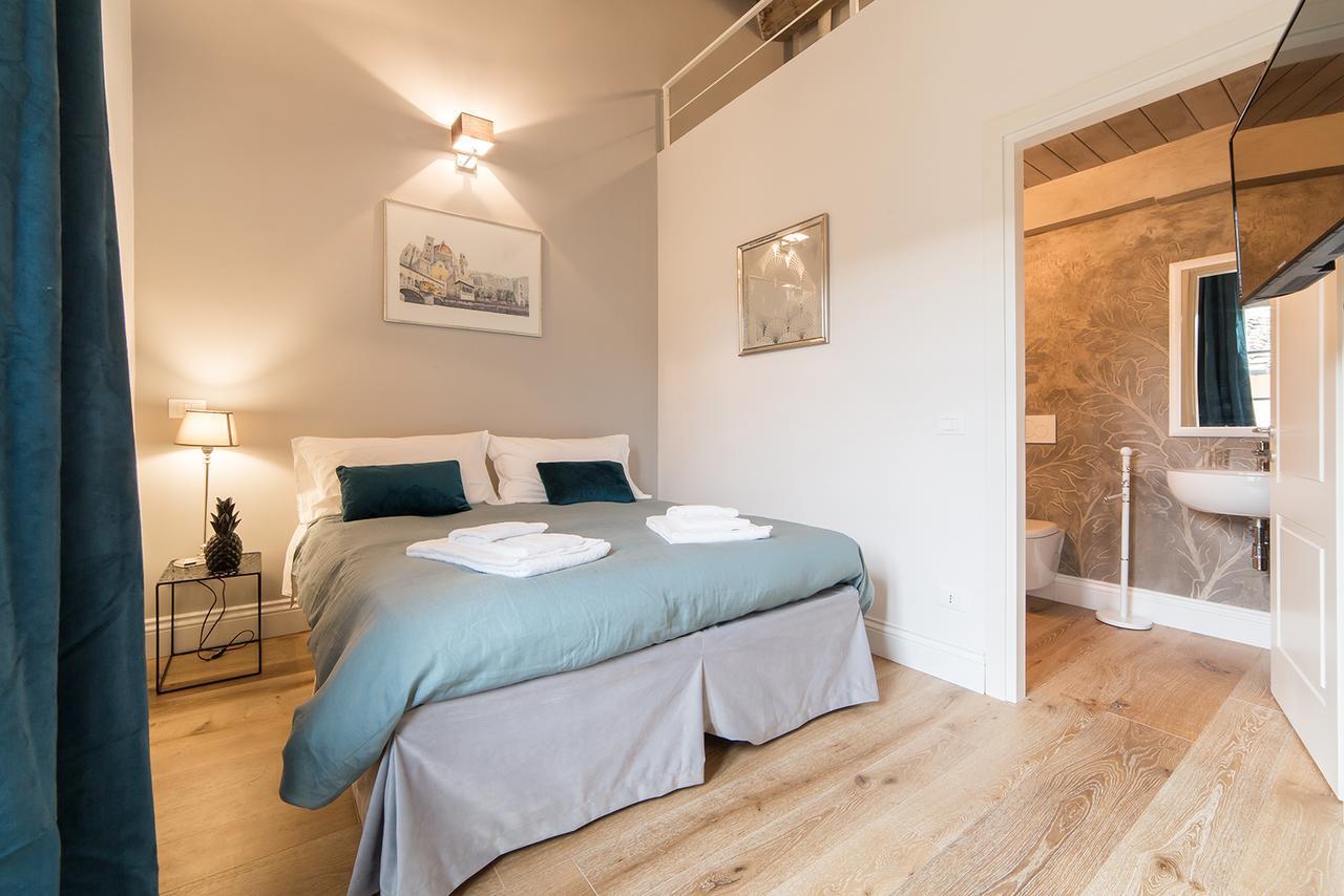 Santa Croce Apartment ฟลอเรนซ์ ภายนอก รูปภาพ